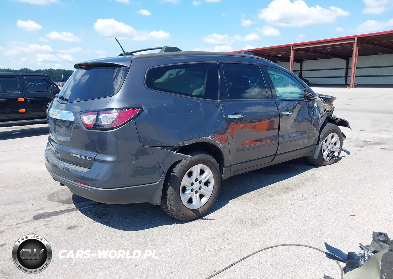 2013 Chevrolet Traverse Ls VIN:1GNKRFED3DJ268335 - 4