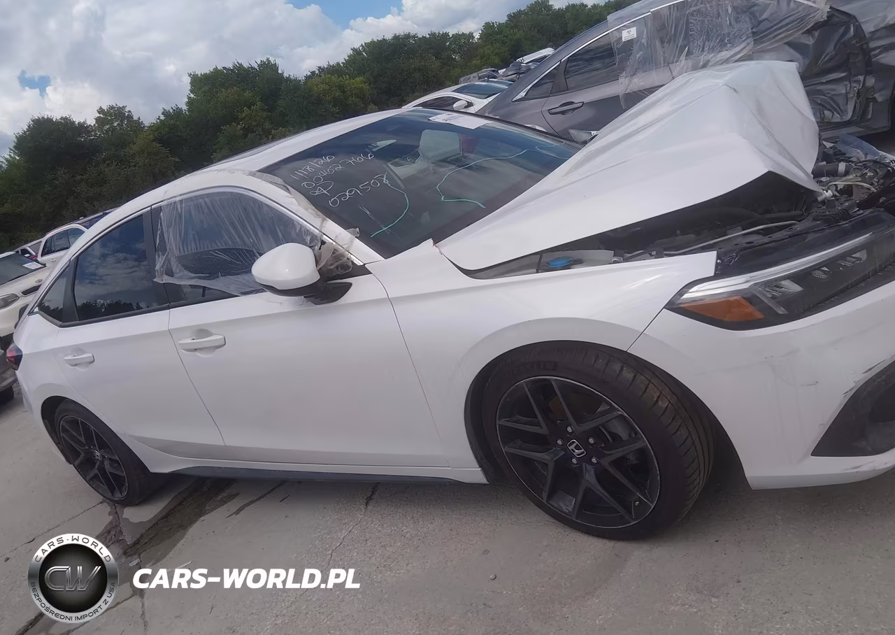 2024 Honda Civic Sport Touring VIN:19XFL1H86RE029508 - 13