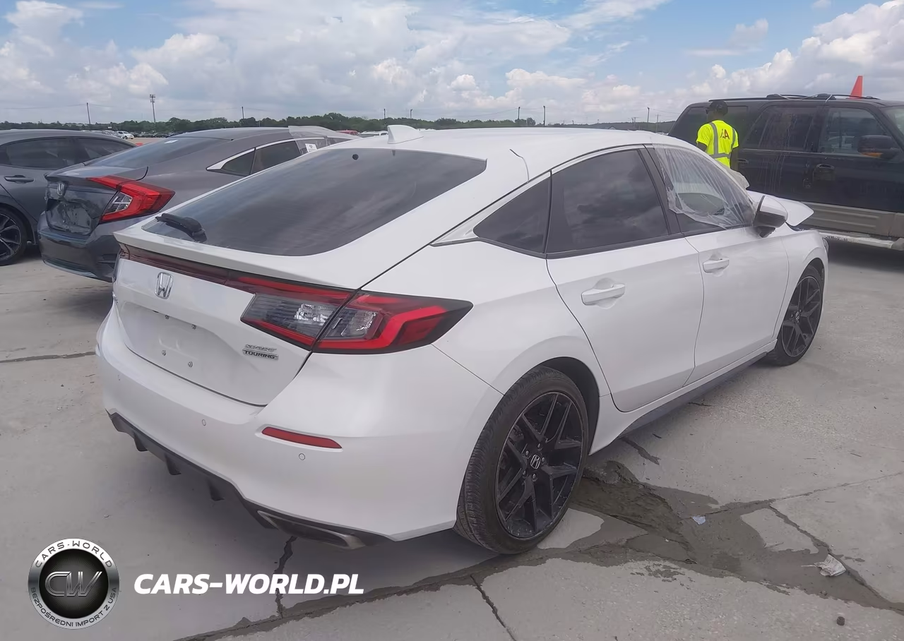 2024 Honda Civic Sport Touring VIN:19XFL1H86RE029508 - 4