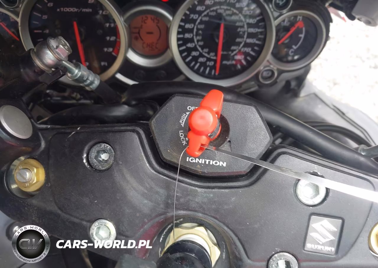 2015 Suzuki Gsx1300 Ra VIN:JS1GX72B4F2101244 - 11
