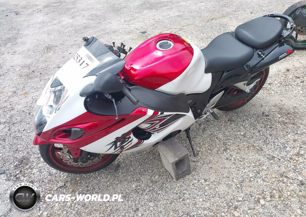 2015 Suzuki Gsx1300 Ra VIN:JS1GX72B4F2101244 - 2