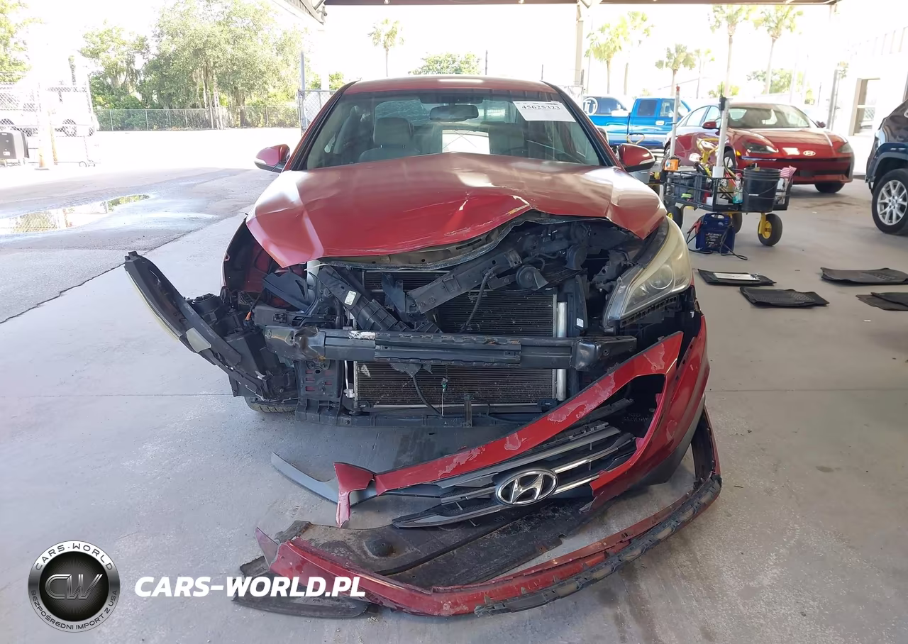 2015 Hyundai Sonata Sport VIN:5NPE34AF1FH058623 - 13
