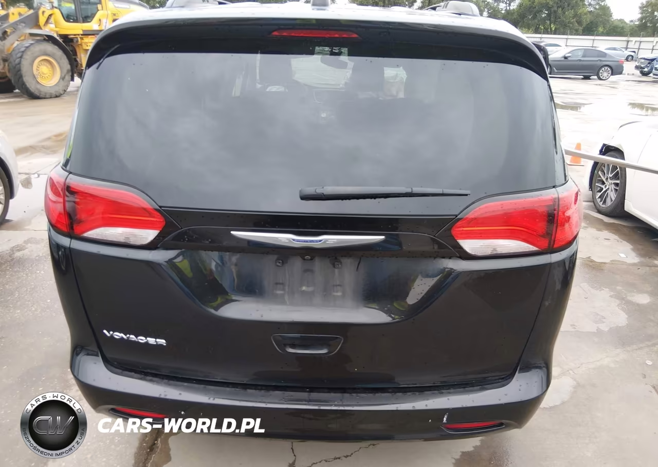 2020 Chrysler Voyager Lxi VIN:2C4RC1DG9LR266252 - 17