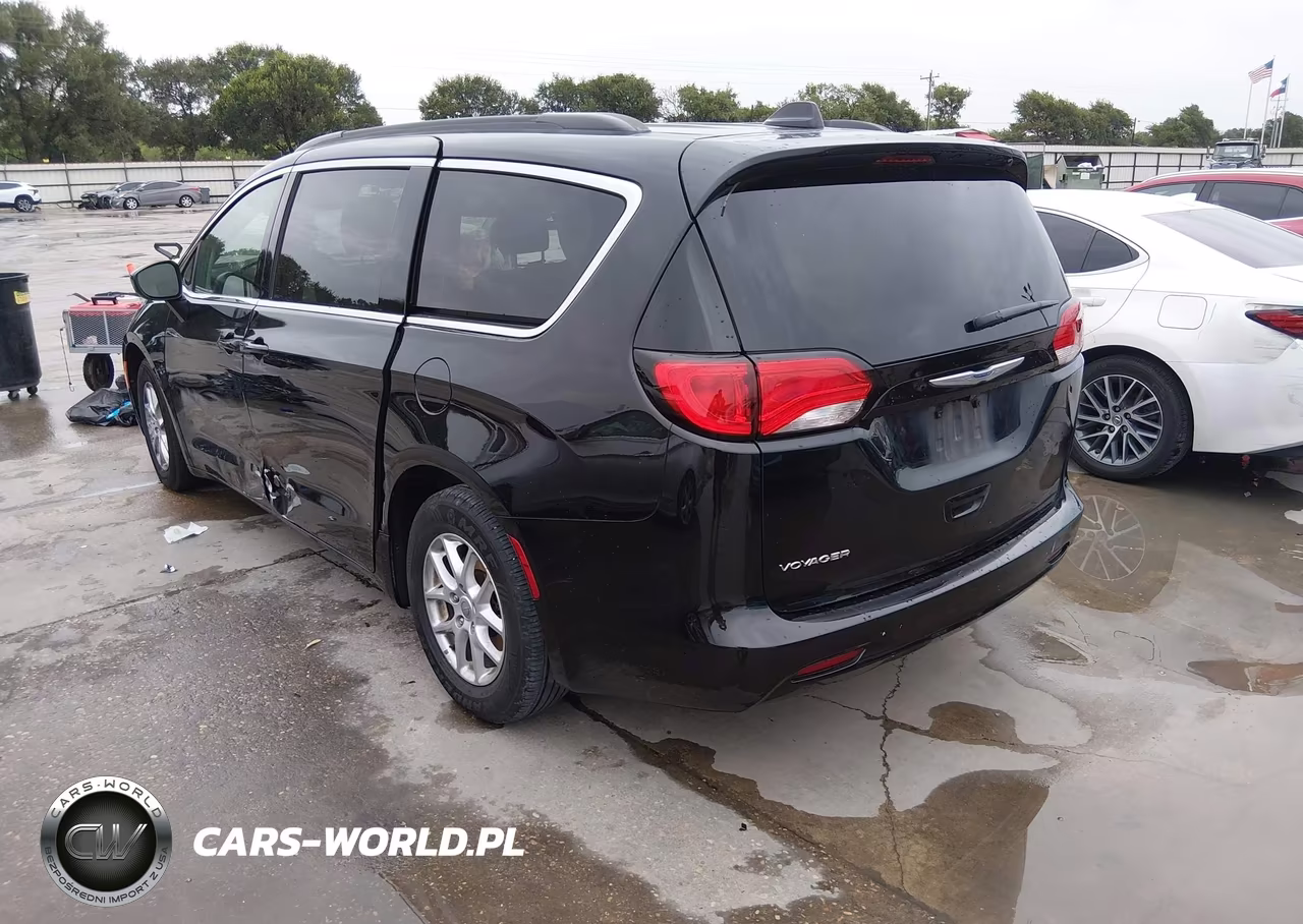 2020 Chrysler Voyager Lxi VIN:2C4RC1DG9LR266252 - 3
