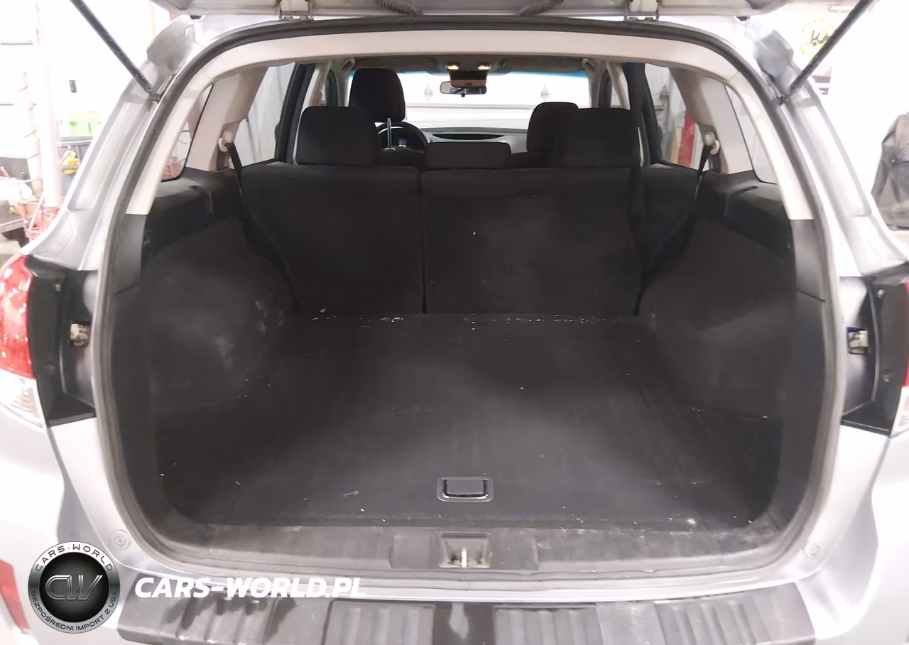 2014 Subaru Outback 2.5I VIN:4S4BRCAC2E3262385 - 17