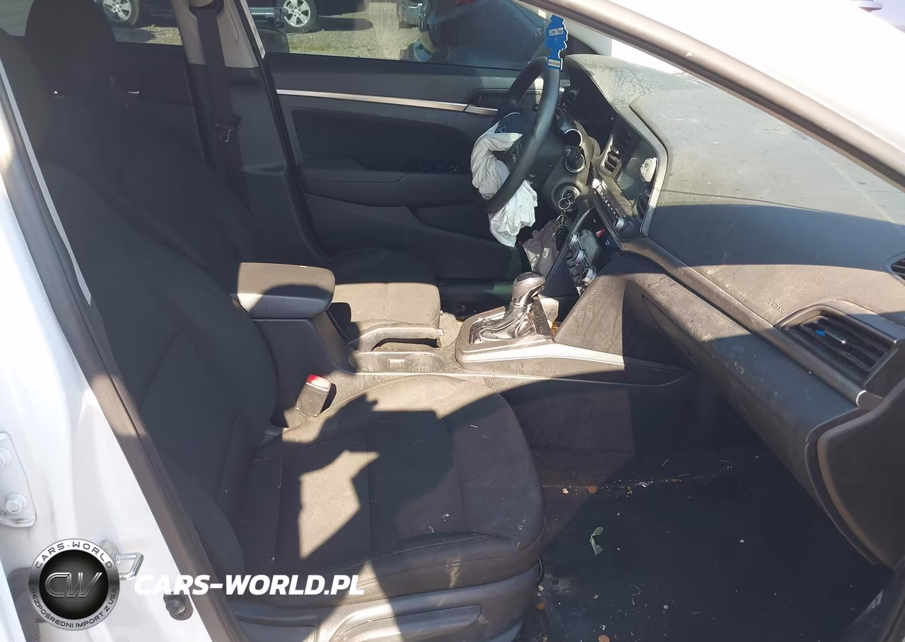 2020 Hyundai Elantra Sel VIN:5NPD84LF7LH599018 - 5