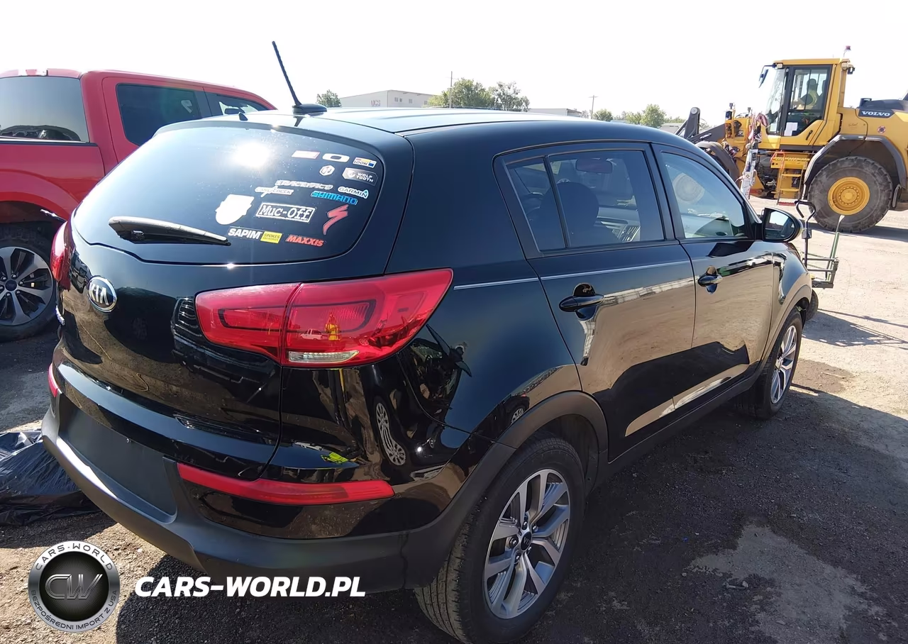 2016 Kia Sportage Lx VIN:KNDPB3AC8G7849037 - 4