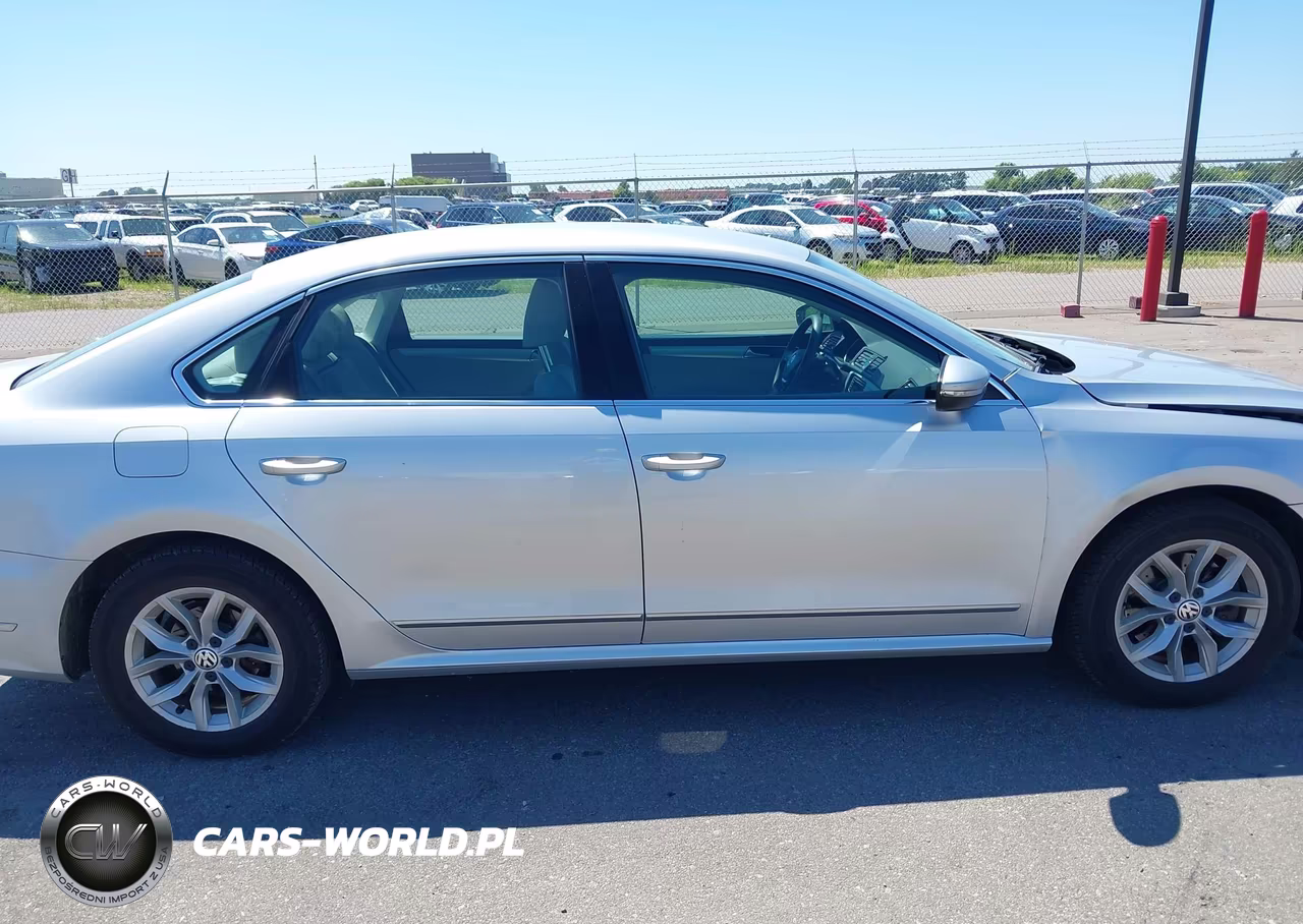 2016 Volkswagen Passat 1.8T S VIN:1VWAT7A38GC018328 - 14