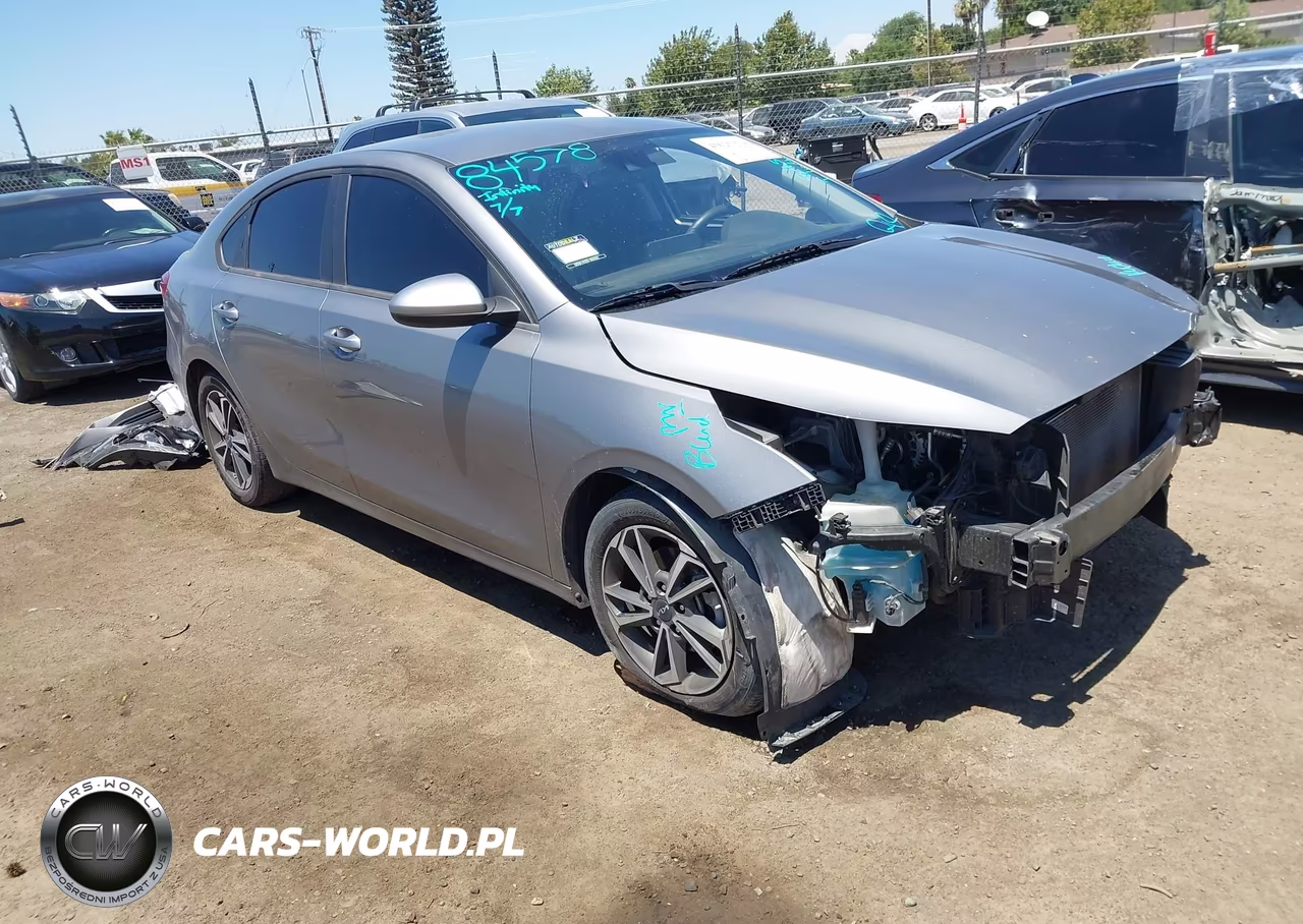2022 Kia Forte Lxs – zdjęcie 1 z 22