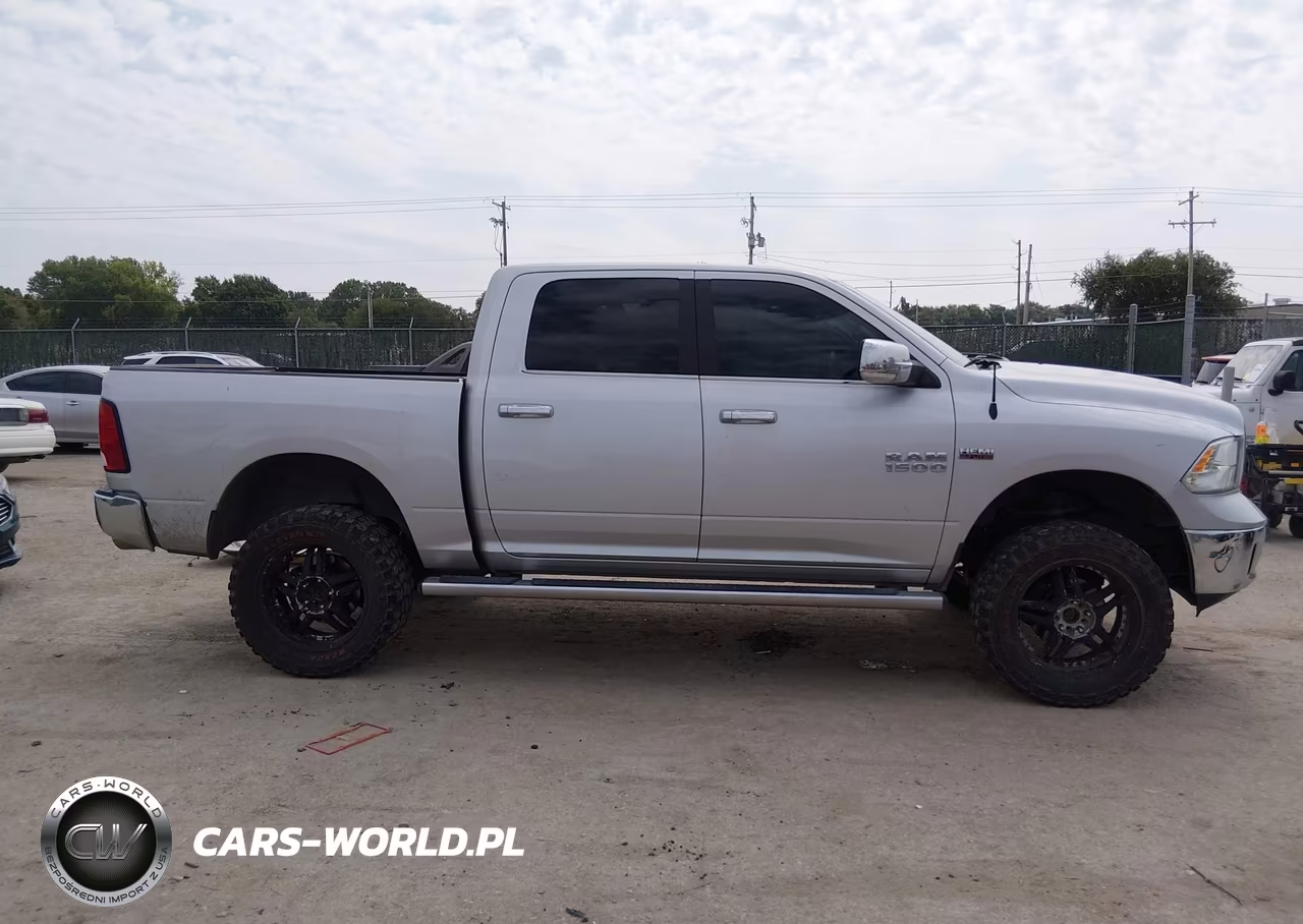 2018 Ram 1500 Lone Star Silver 4X4 5'7 Box VIN:1C6RR7LT6JS159503 - 14