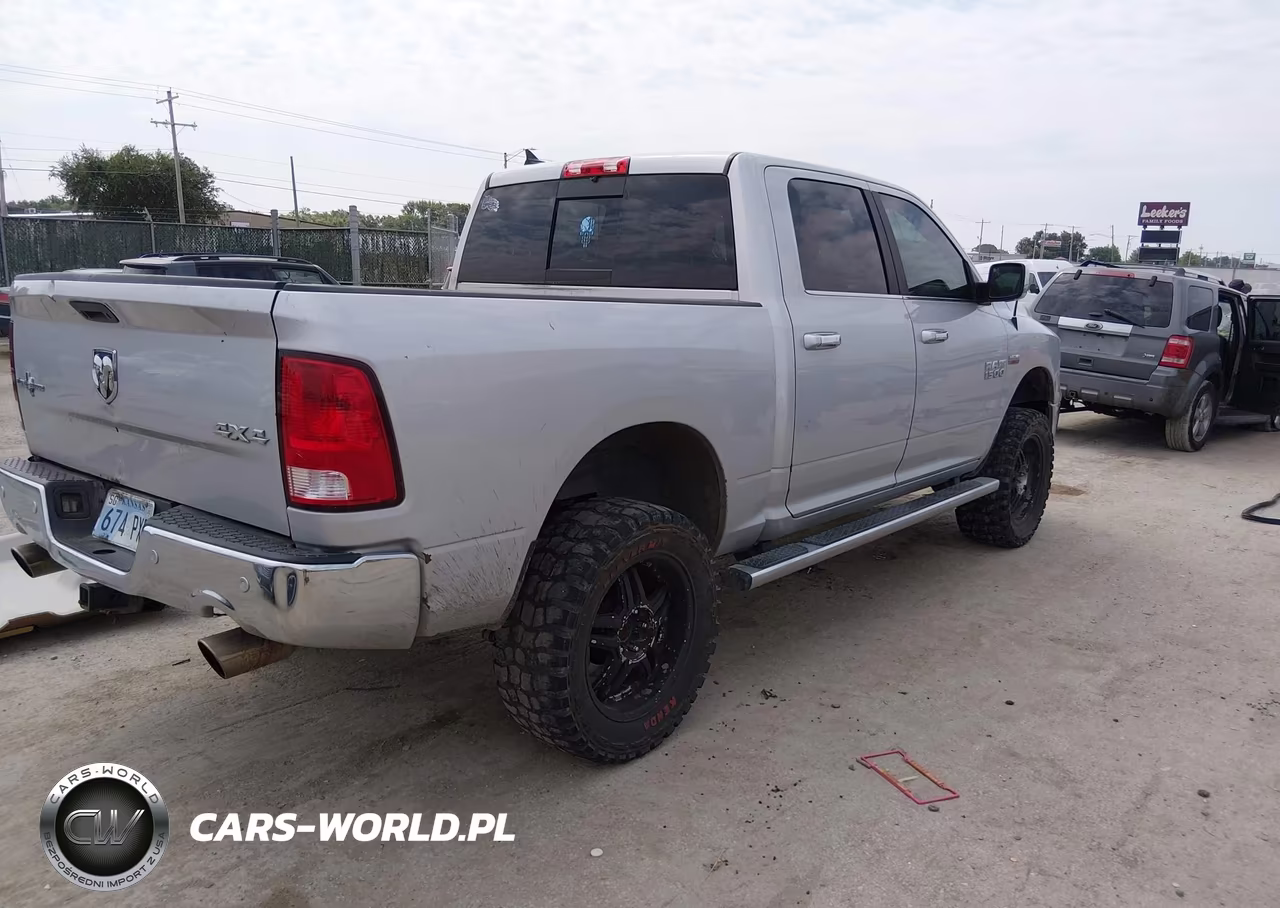 2018 Ram 1500 Lone Star Silver 4X4 5'7 Box VIN:1C6RR7LT6JS159503 - 4