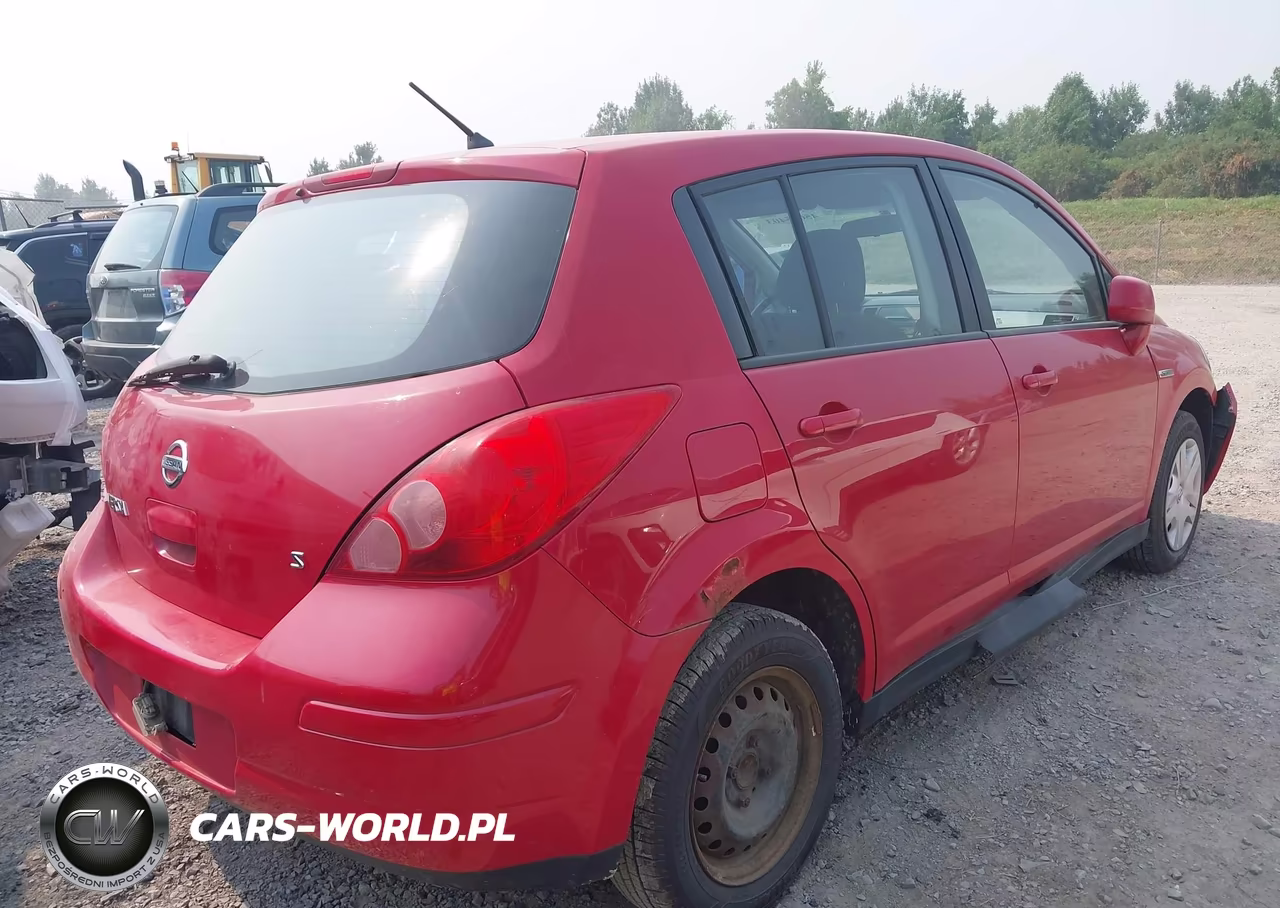 2011 Nissan Versa 1.8S VIN:3N1BC1CP3BL469767 - 4