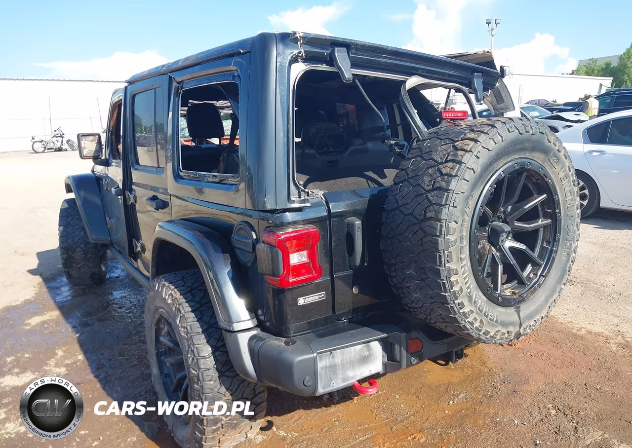 2019 Jeep Wrangler Unlimited Rubicon 4X4 VIN:1C4HJXFG5KW525326 - 3