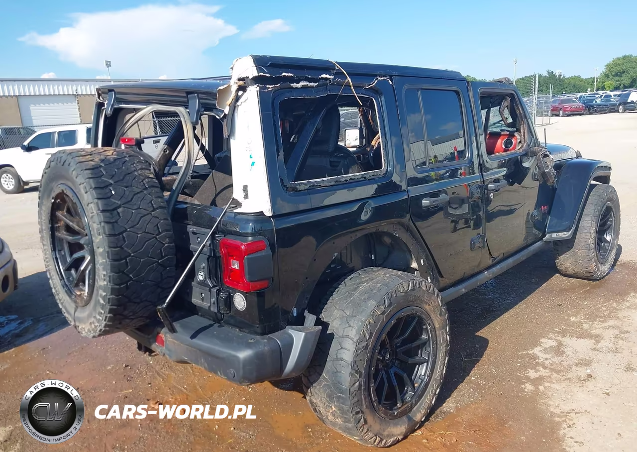 2019 Jeep Wrangler Unlimited Rubicon 4X4 VIN:1C4HJXFG5KW525326 - 4