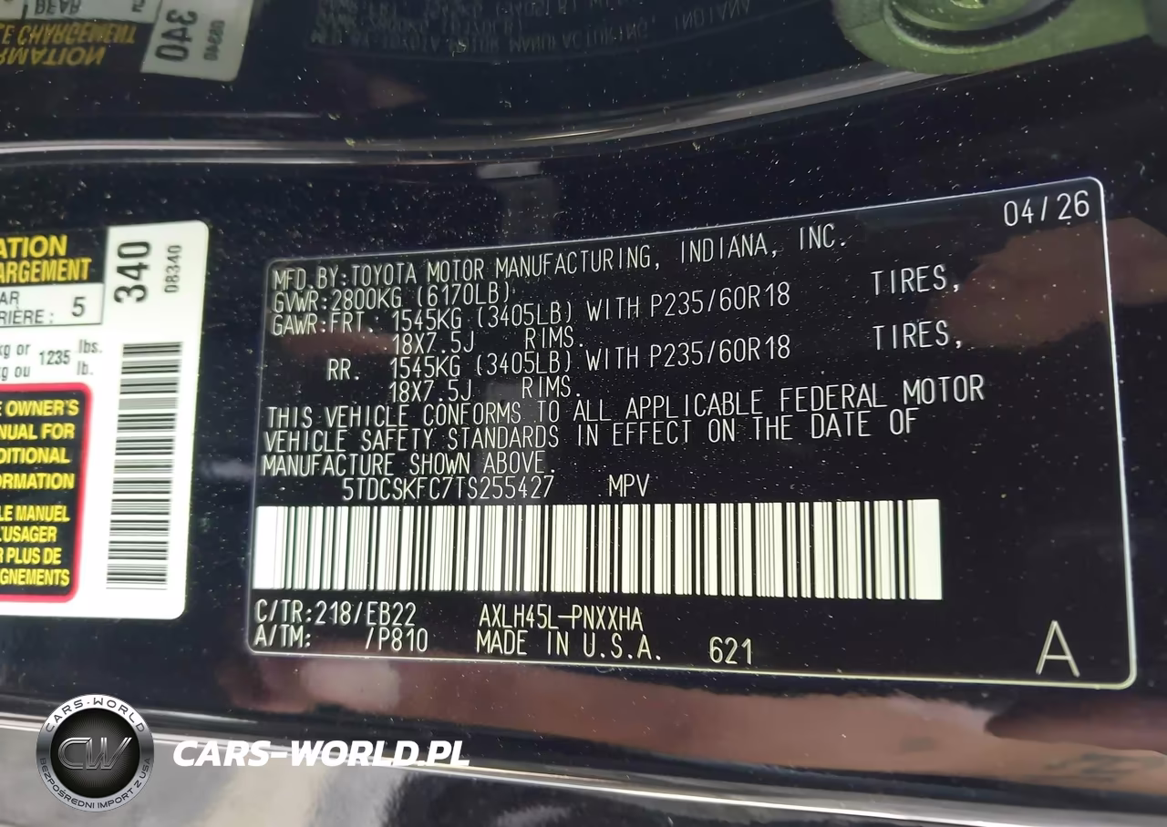 2026 Toyota Sienna Woodland Edition VIN:5TDCSKFC7TS255427 - 9