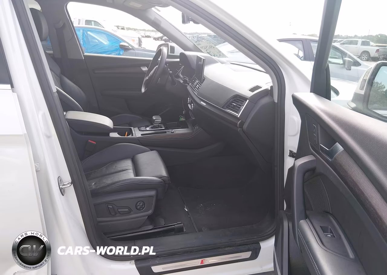 2024 Audi Q5 Premium Plus 45 Tfsi S Line Quattro VIN:WA1EAAFY2R2067572 - 5