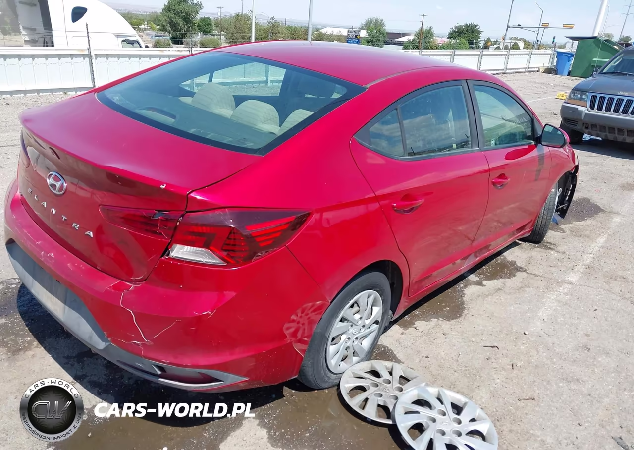 2019 Hyundai Elantra Se VIN:KMHD74LF0KU754625 - 4