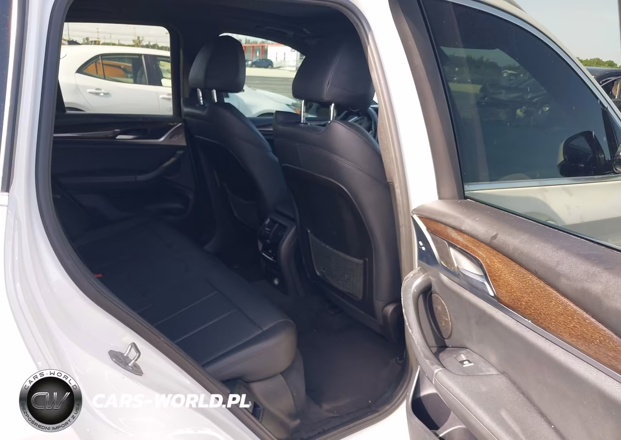 2018 BMW X3 xDrive30I VIN:5UXTR9C56JLD66626 - 8