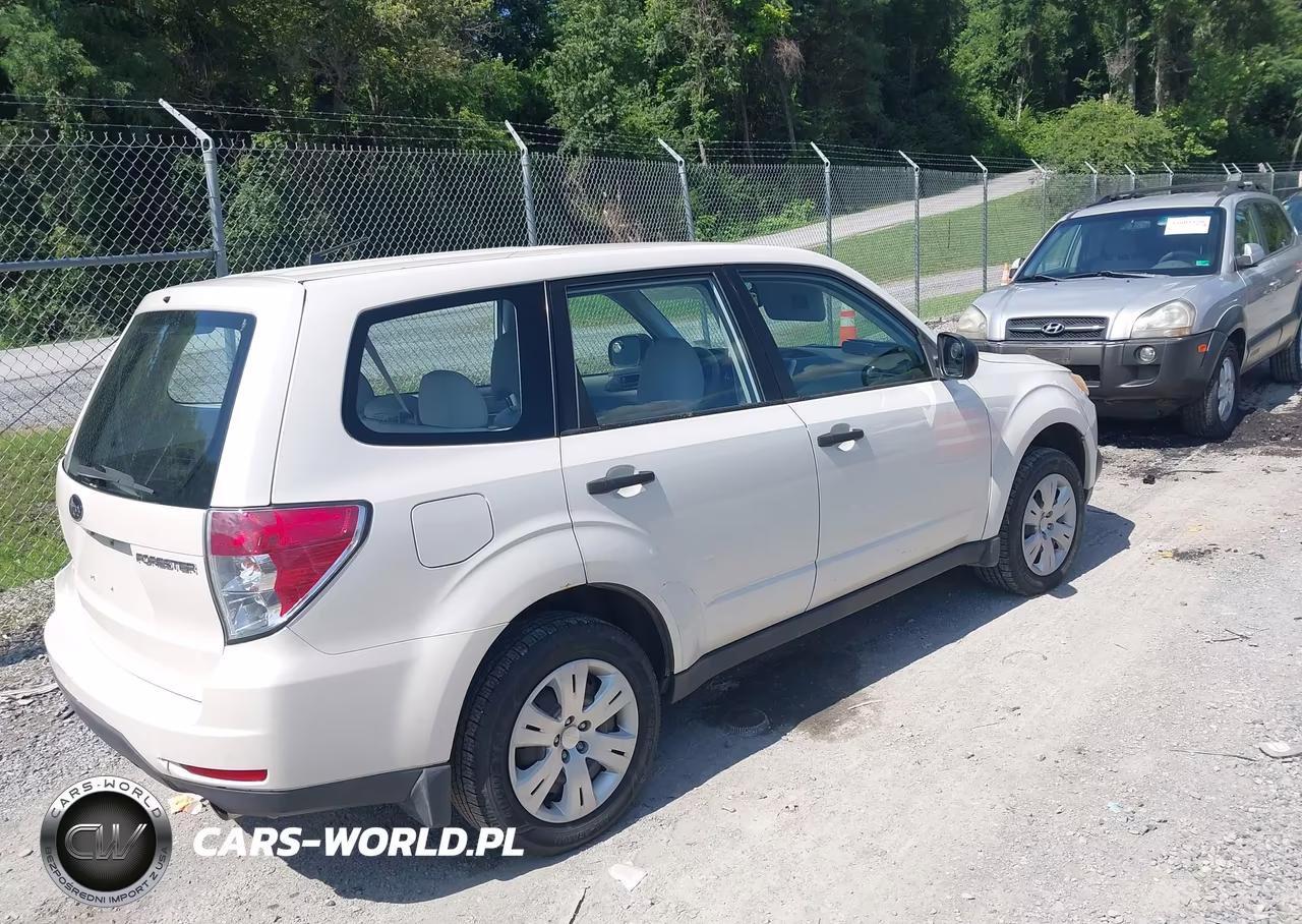 2009 Subaru Forester 2.5X VIN:JF2SH616X9H760847 - 4