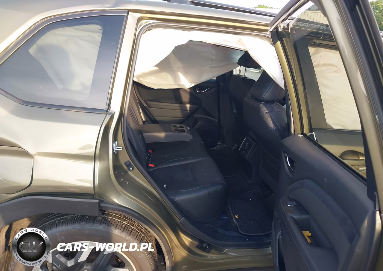 2025 Subaru Forester Limited VIN:JF2SLDRC6SH601827 - 8