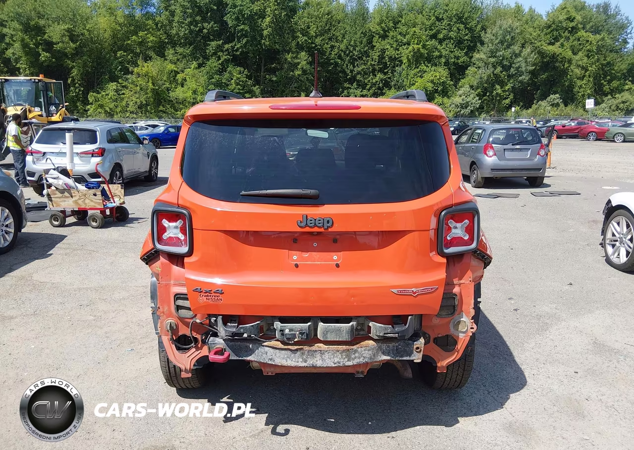 2015 Jeep Renegade Trailhawk VIN:ZACCJBCT0FPB64656 - 16
