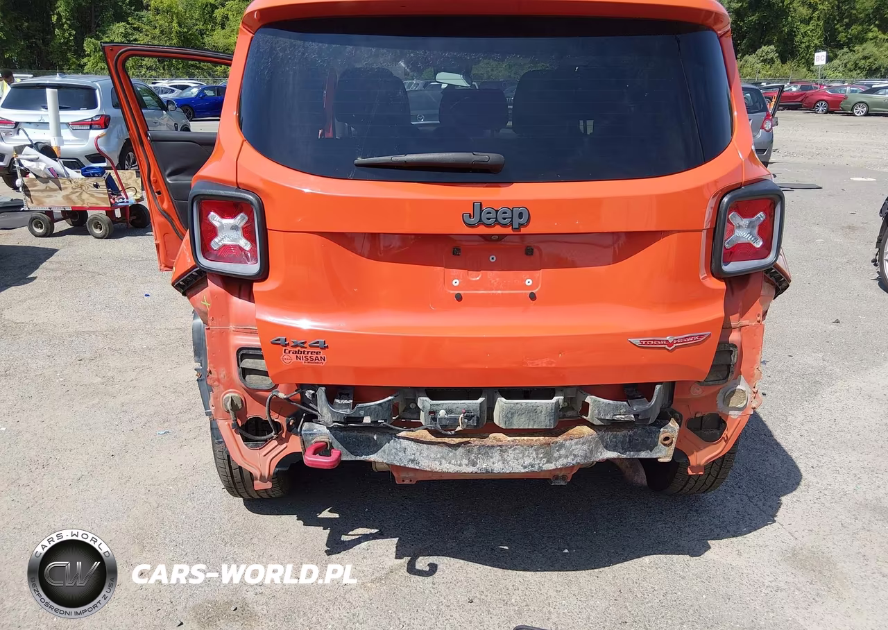 2015 Jeep Renegade Trailhawk VIN:ZACCJBCT0FPB64656 - 6