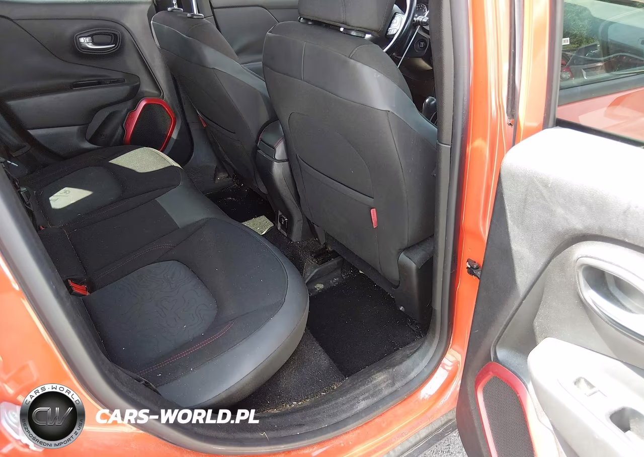 2015 Jeep Renegade Trailhawk VIN:ZACCJBCT0FPB64656 - 8