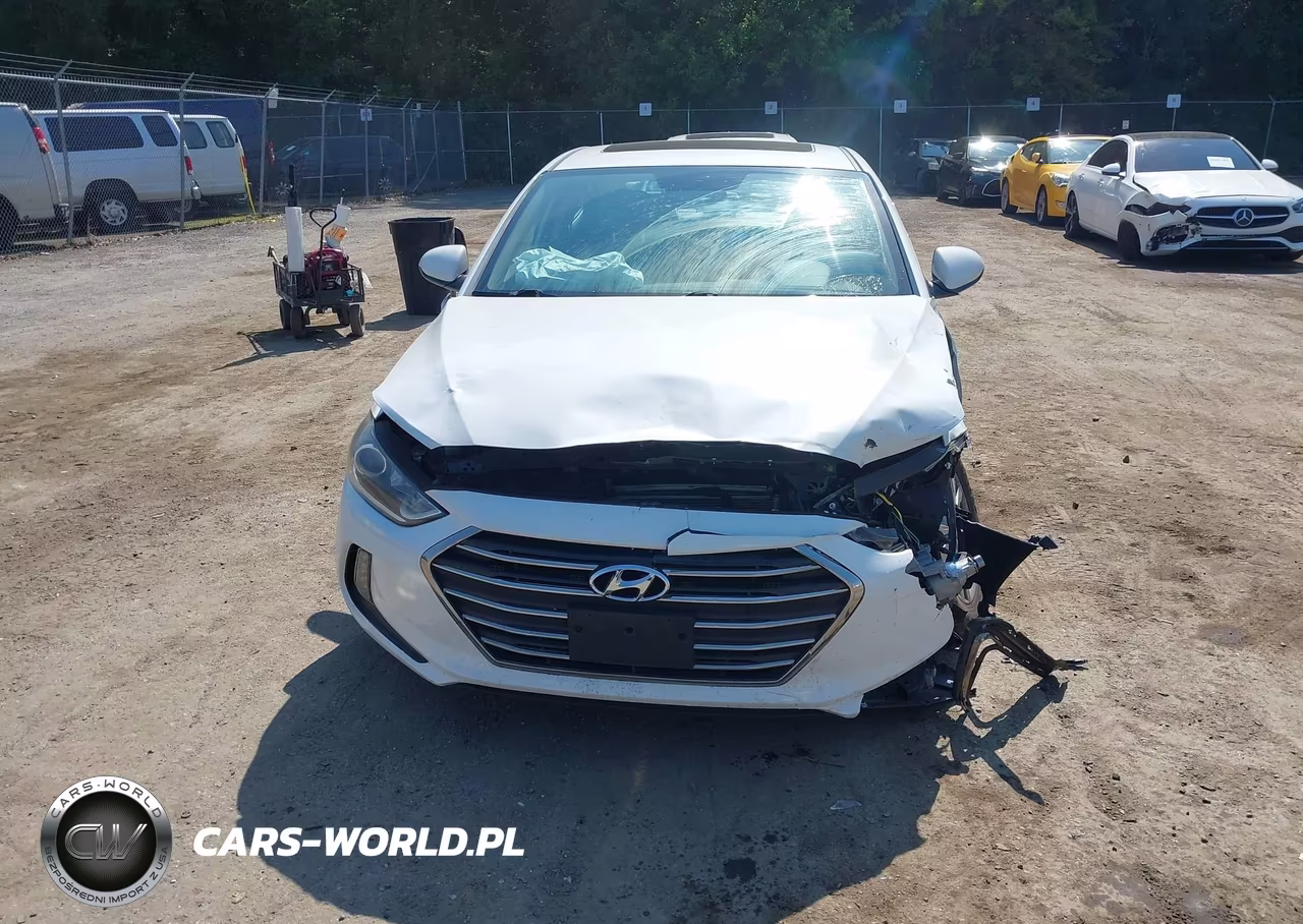 2018 Hyundai Elantra Value Edition VIN:5NPD84LF4JH341911 - 13