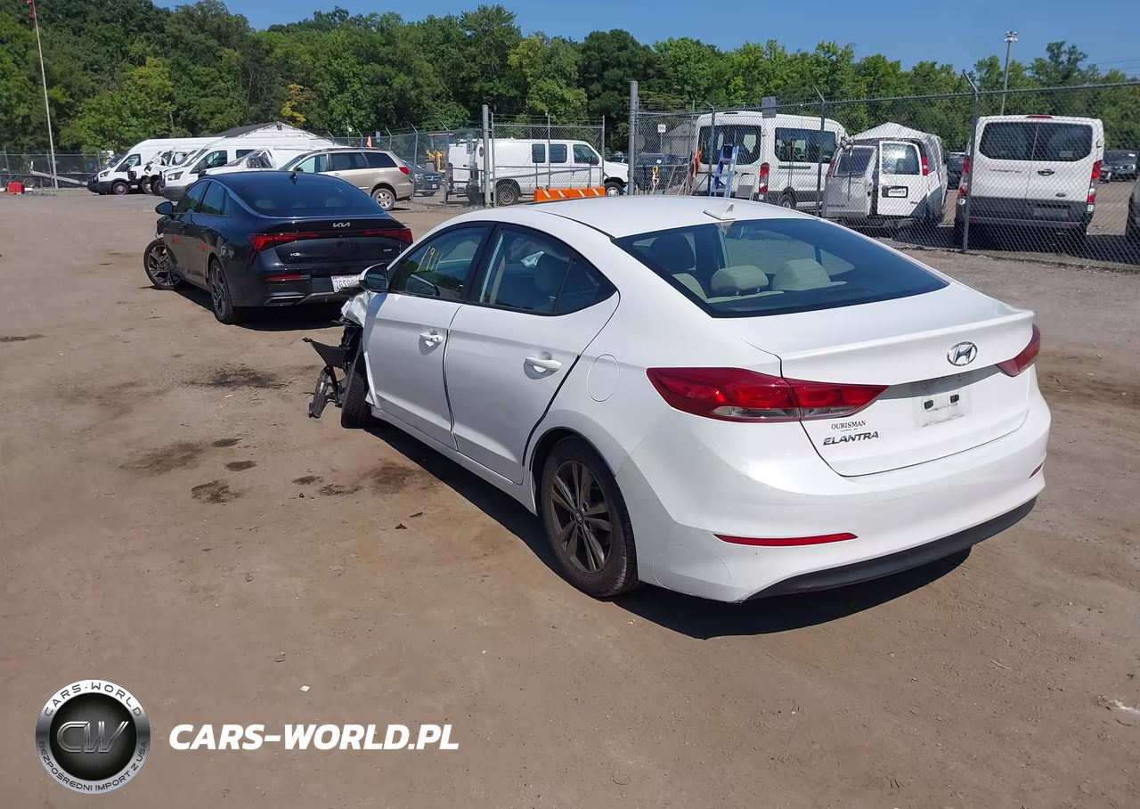 2018 Hyundai Elantra Value Edition VIN:5NPD84LF4JH341911 - 3