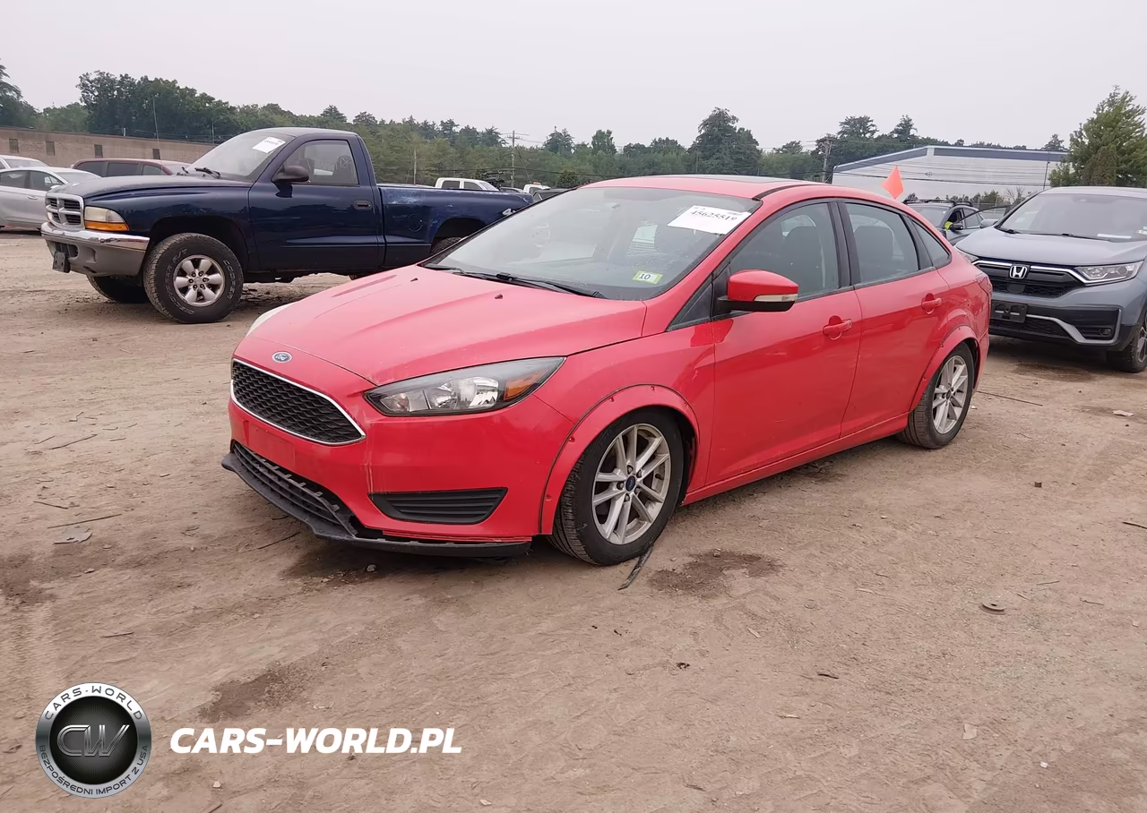 2015 Ford Focus Se VIN:1FADP3FE2FL338045 - 2