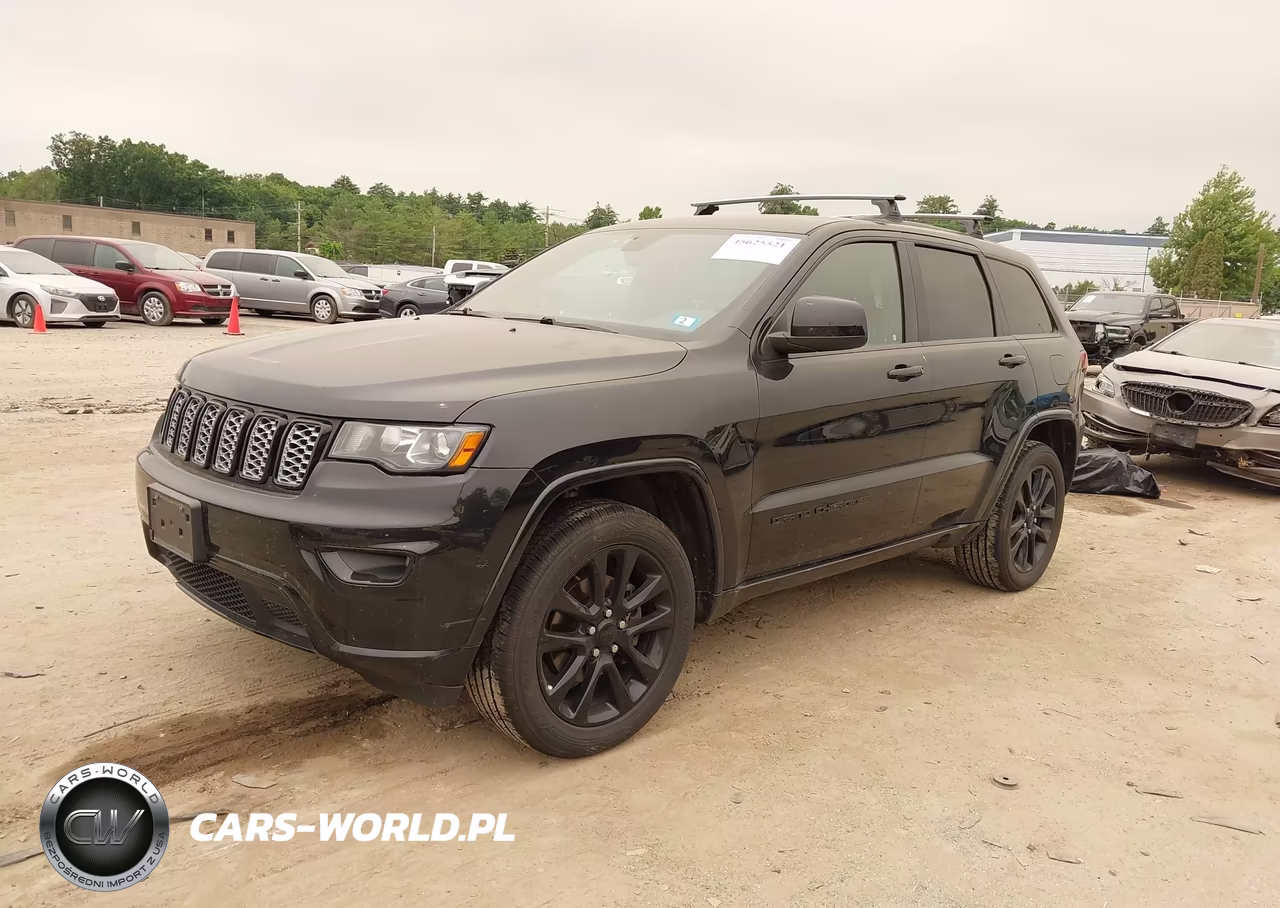 2017 Jeep Grand Cherokee Altitude VIN:1C4RJFAG3HC924719 - 2