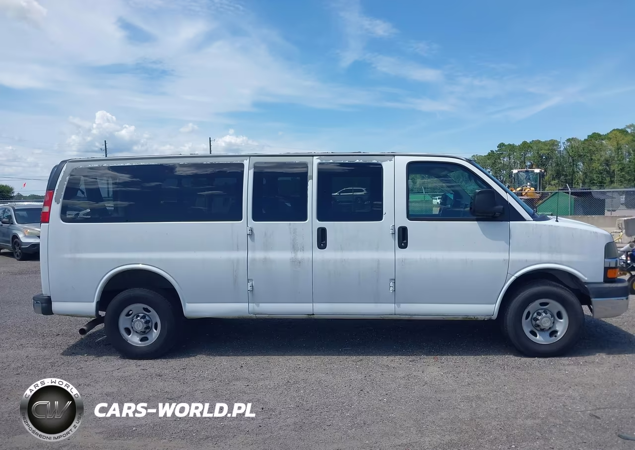 2013 Chevrolet Express 3500 Lt VIN:1GAZG1FG8D1105634 - 12