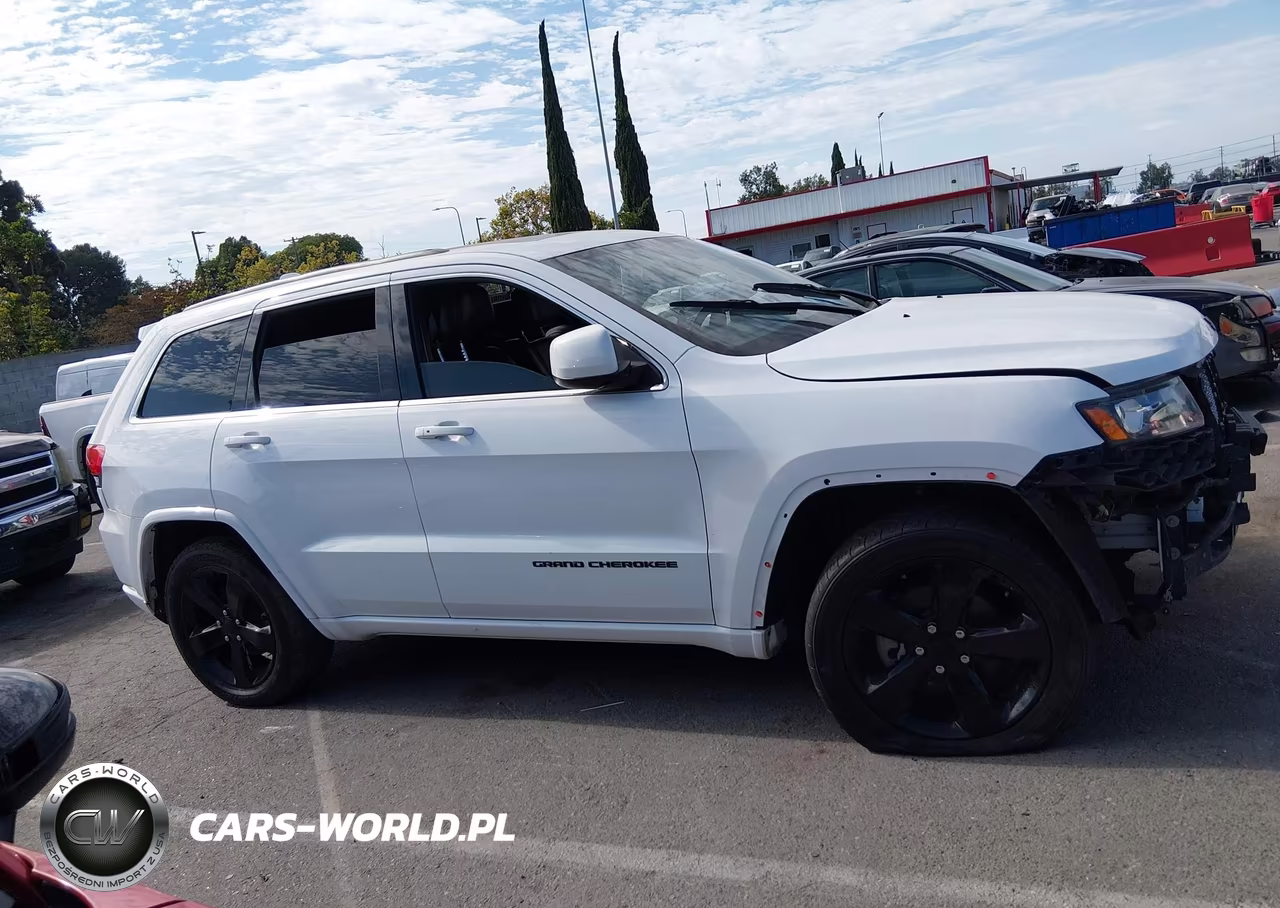 2015 Jeep Grand Cherokee Altitude VIN:1C4RJEAG5FC808123 - 14