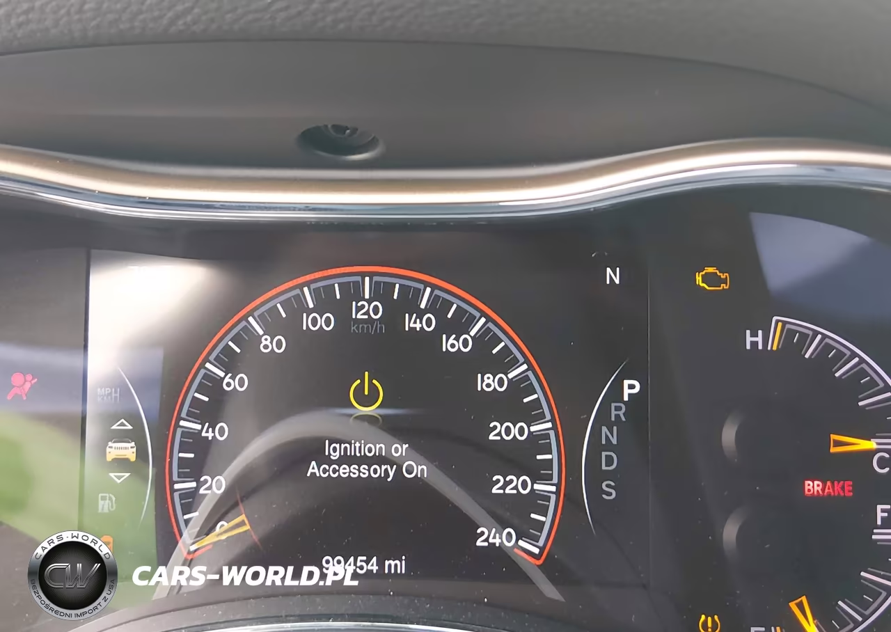 2015 Jeep Grand Cherokee Altitude VIN:1C4RJEAG5FC808123 - 16