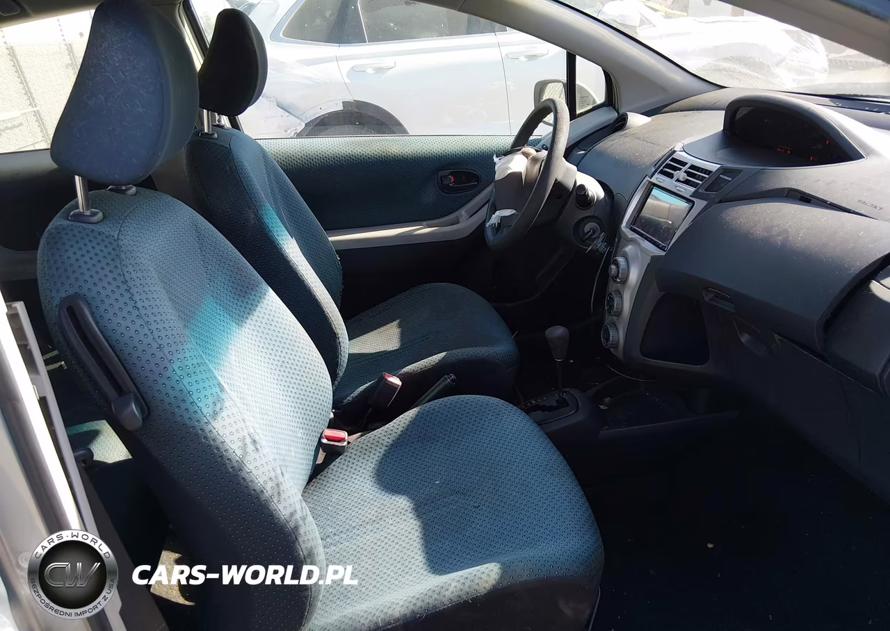2008 Toyota Yaris VIN:JTDJT923X85218050 - 5