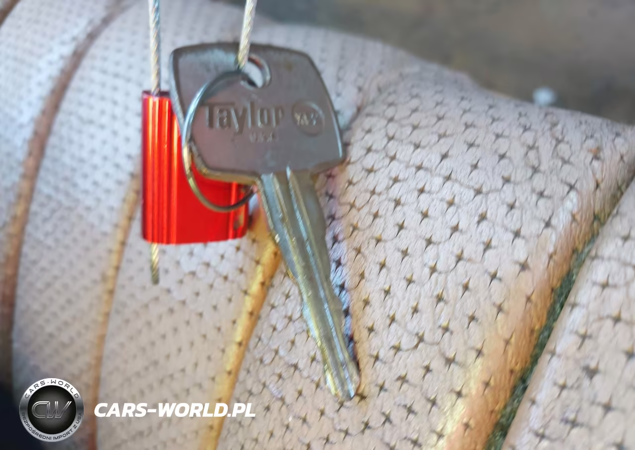 1984 Mercedes-Benz 300 Cdt VIN:WDBAB53A3EA139006 - 11