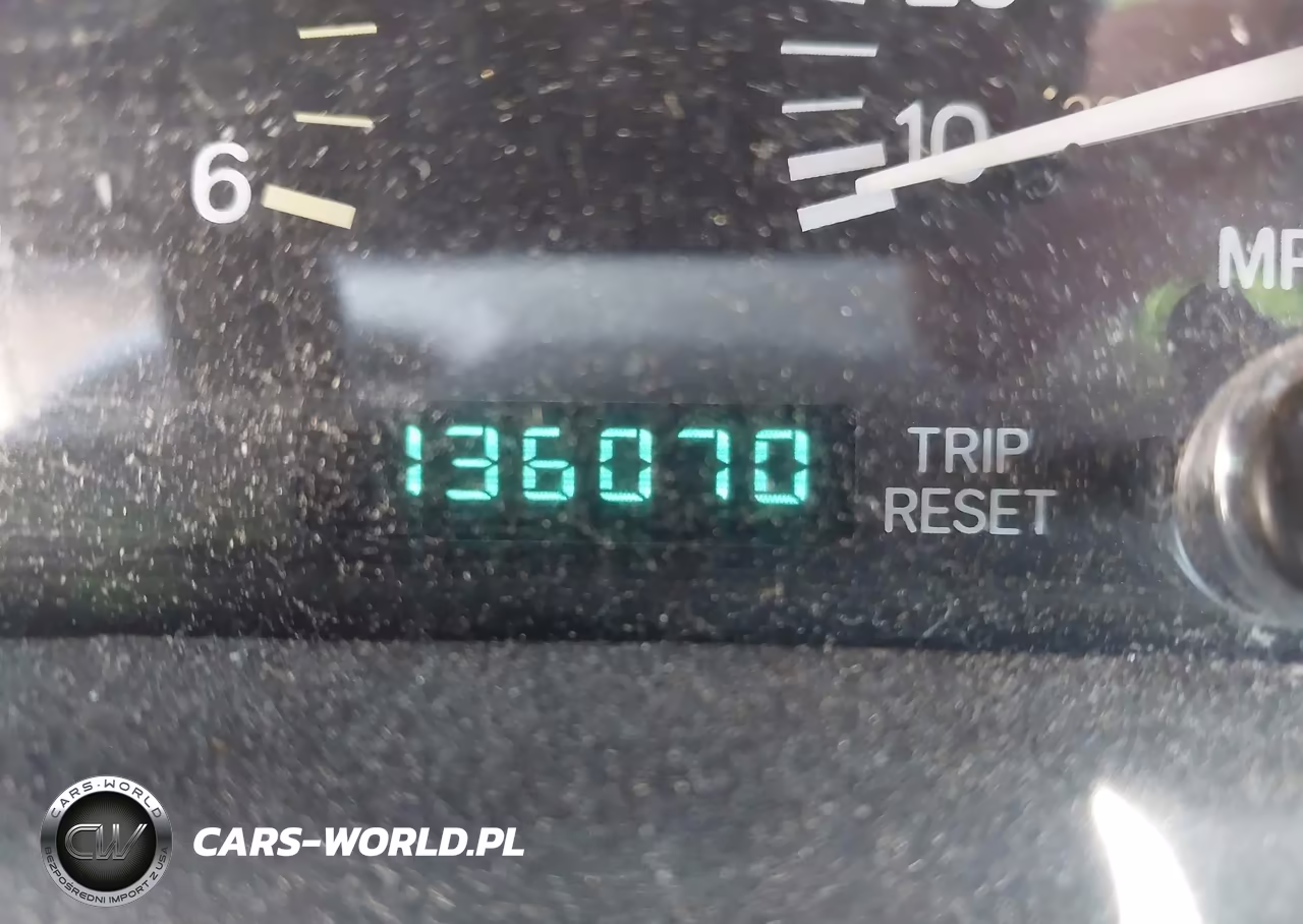1999 Jeep Cherokee Classic-Sport VIN:1J4FF68S9XL630183 - 12