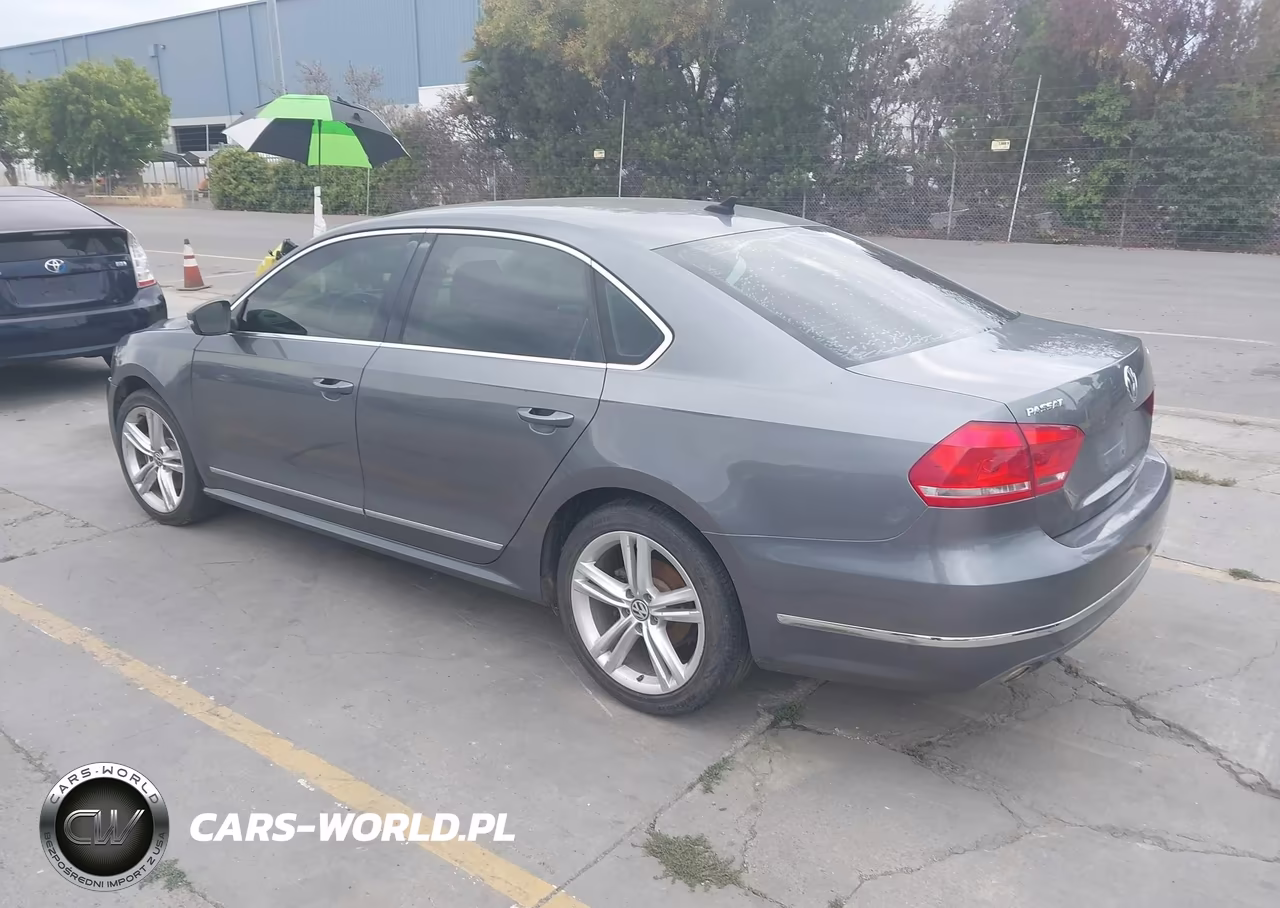2014 Volkswagen Passat 2.0L Tdi Se VIN:1VWBN7A38EC094143 - 3