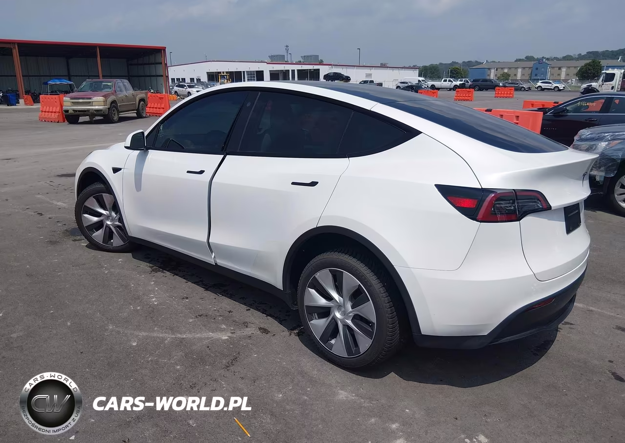2023 Tesla Model Y Awd-Long Range Dual Motor All-Wheel Drive VIN:7SAYGDEE6PF685128 - 3