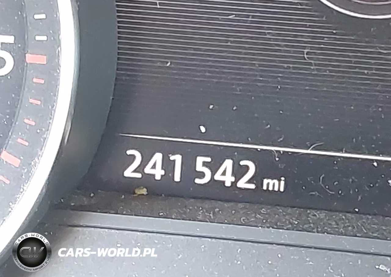 2012 Volkswagen Touareg Tdi Sport VIN:WVGFK9BP6CD004713 - 15