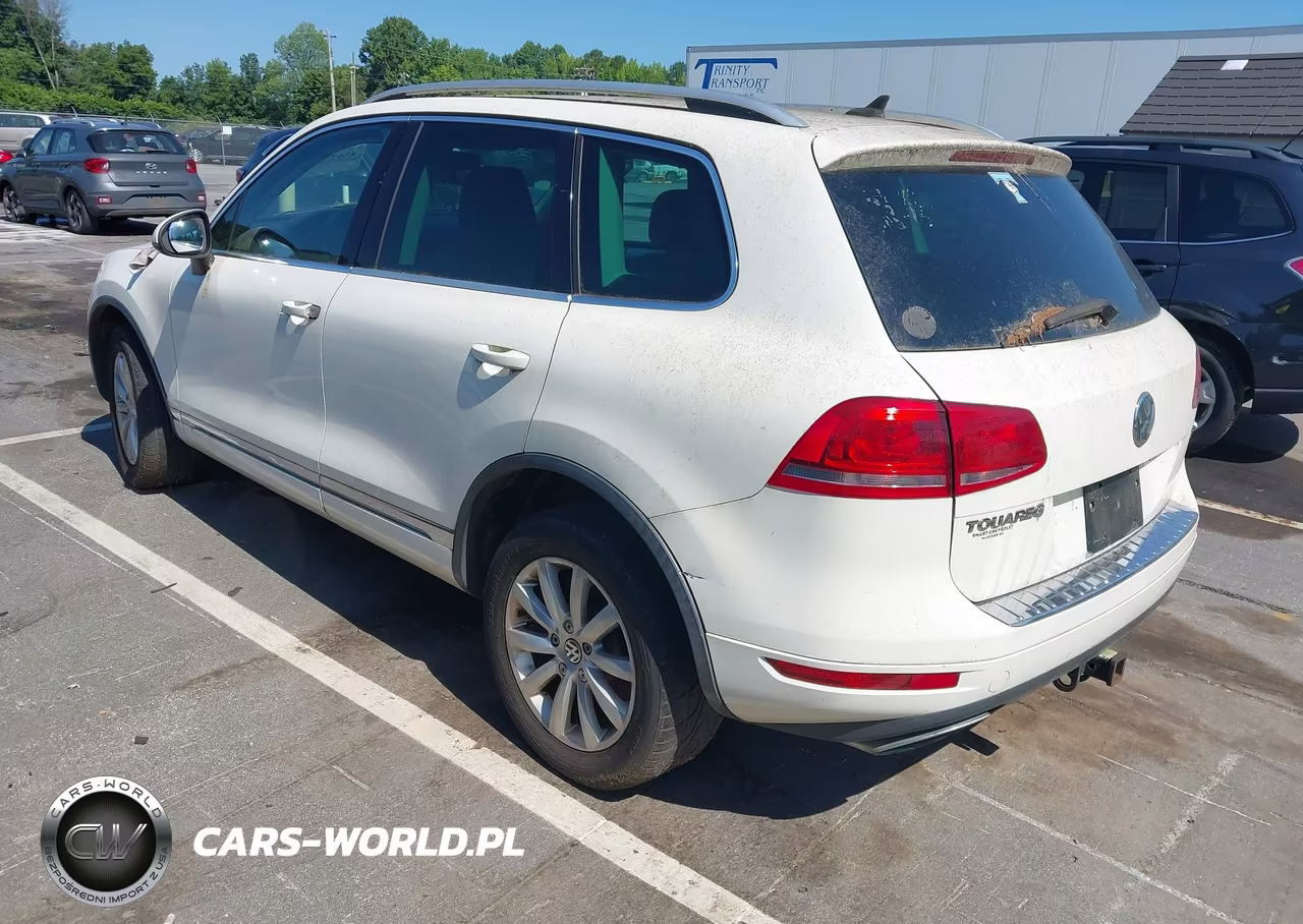 2012 Volkswagen Touareg Tdi Sport VIN:WVGFK9BP6CD004713 - 3