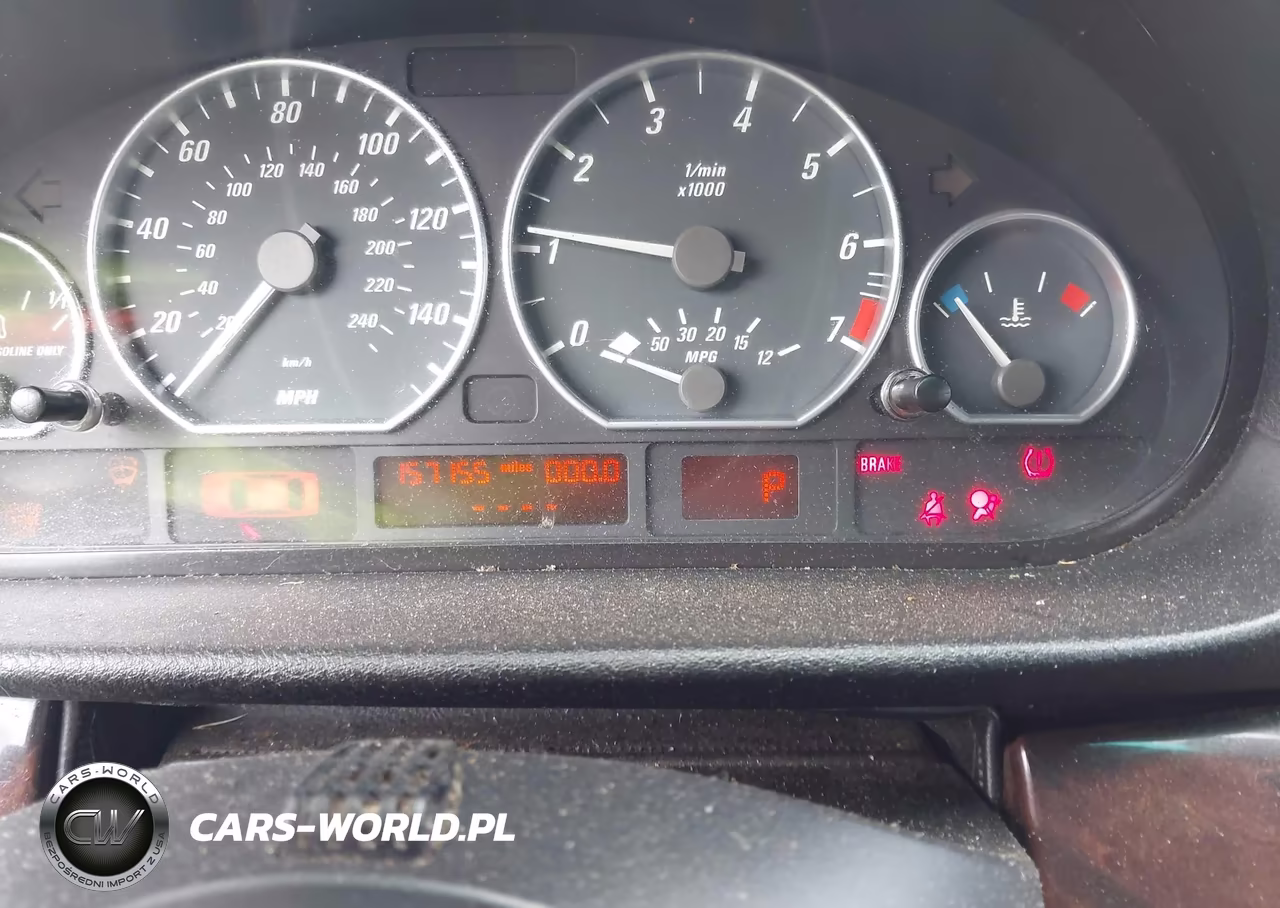 2005 BMW 330Ci VIN:WBABW53405PL52915 - 7