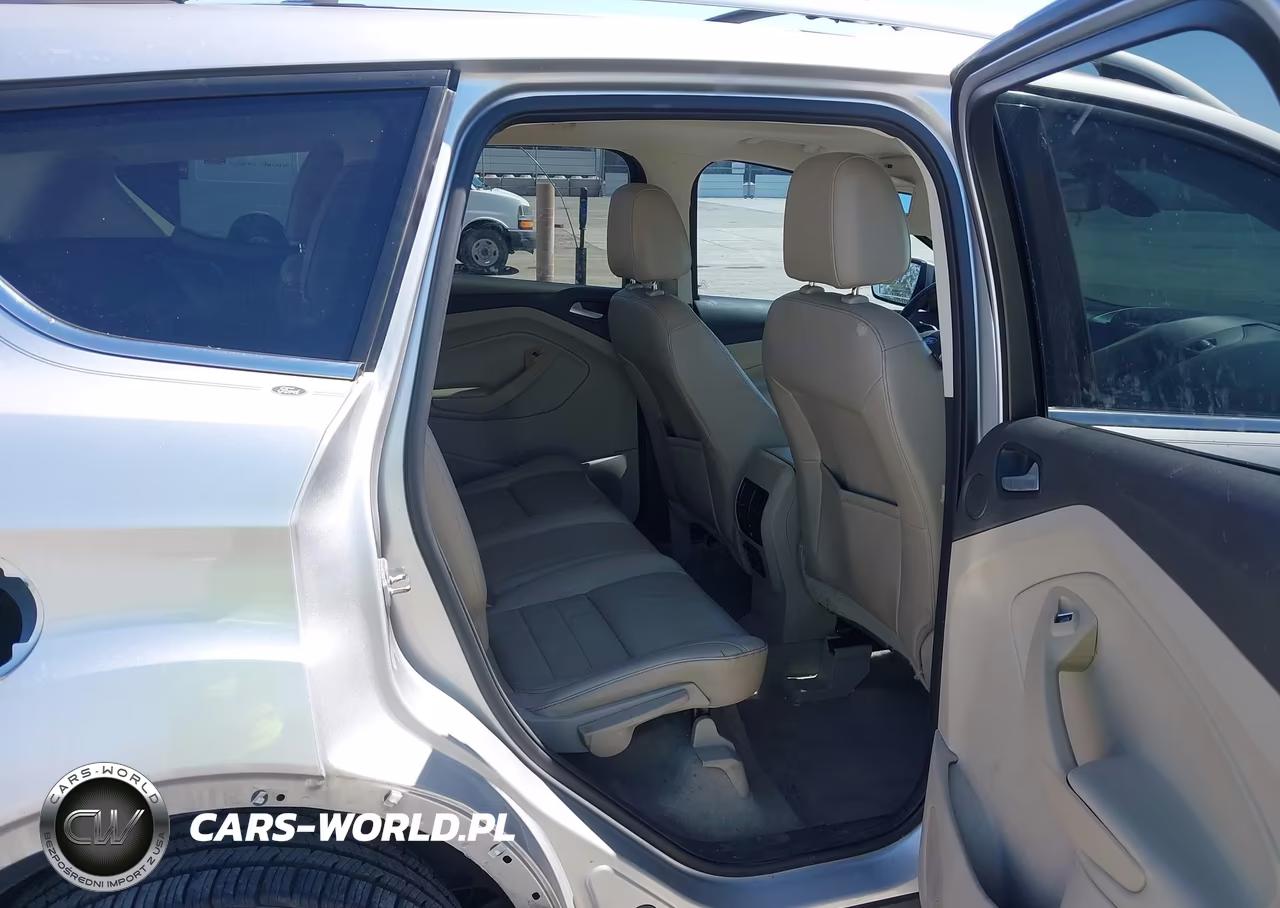 2016 Ford Escape Titanium VIN:1FMCU0J91GUC28263 - 8