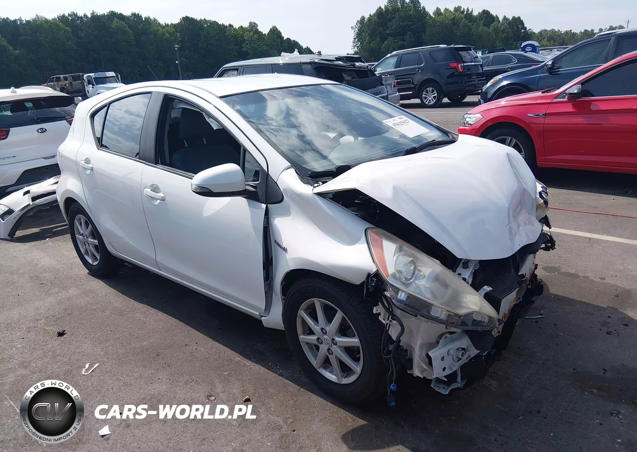 2012 Toyota Prius C Four