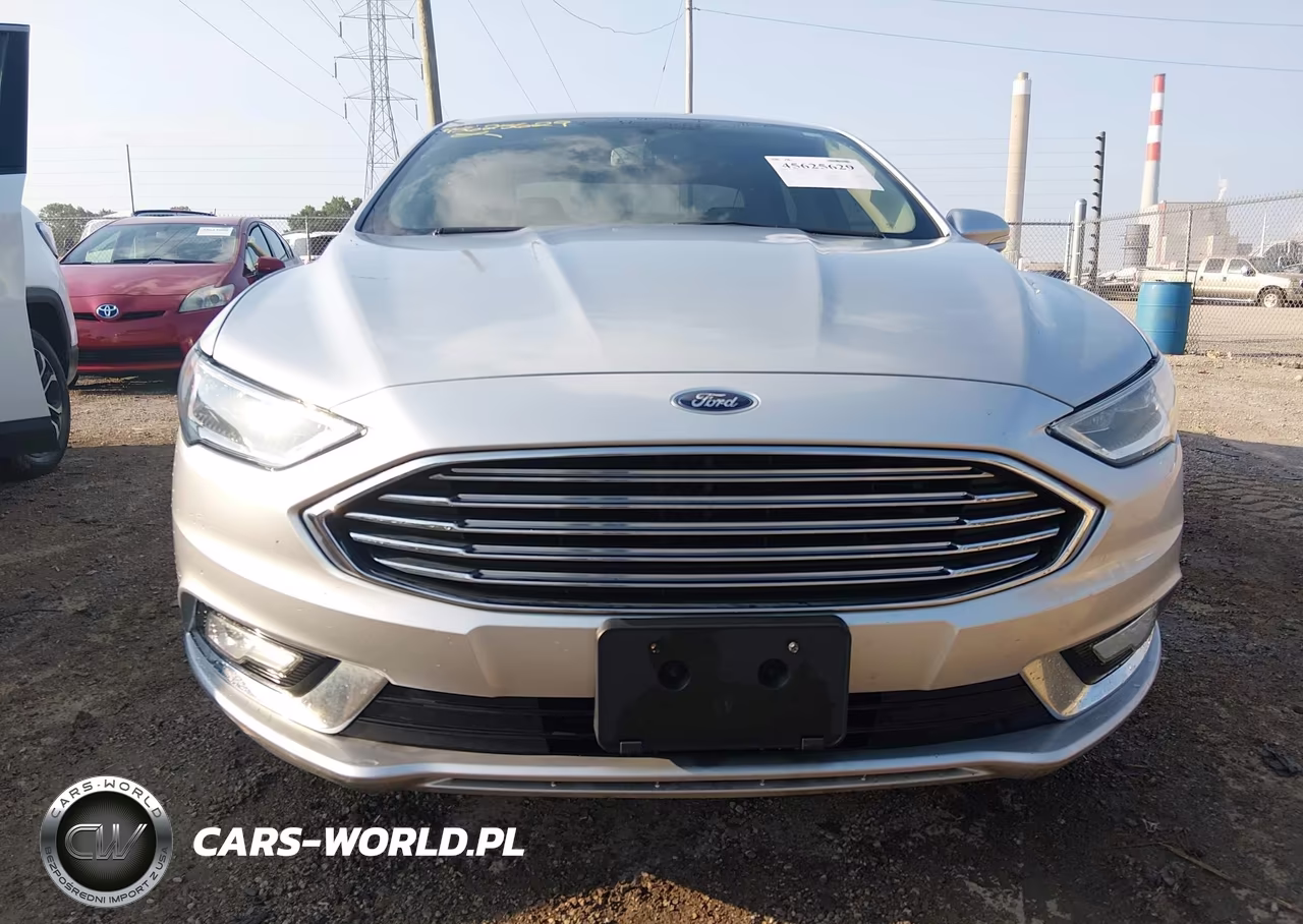 2017 Ford Fusion Hybrid Titanium VIN:3FA6P0RU4HR323075 - 12