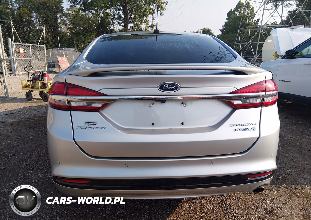 2017 Ford Fusion Hybrid Titanium VIN:3FA6P0RU4HR323075 - 16