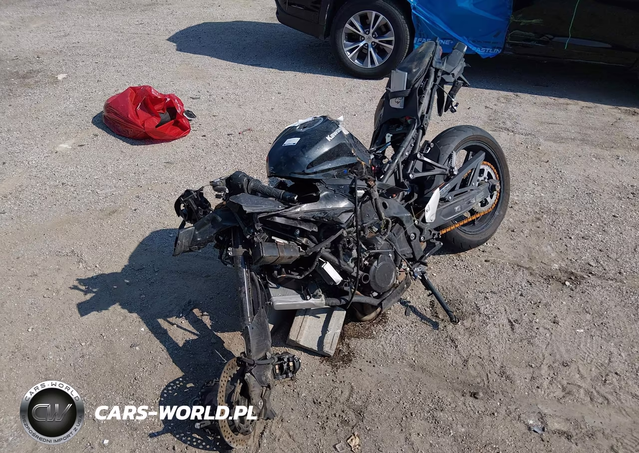 2025 Kawasaki Zx400 P VIN:ML5ZXCP15SDA33104 - 2