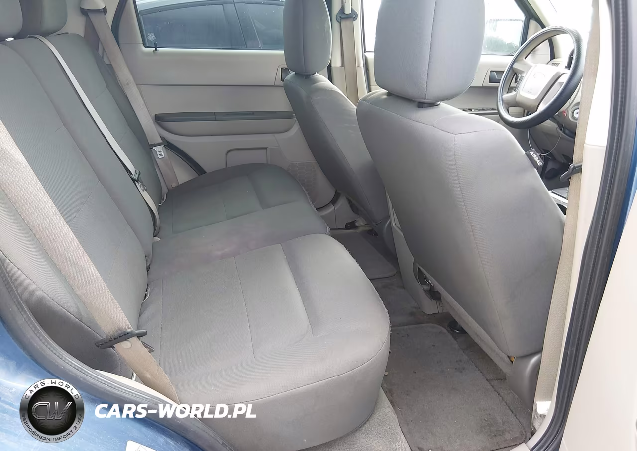 2010 Ford Escape Xls VIN:1FMCU0C70AKD34413 - 8