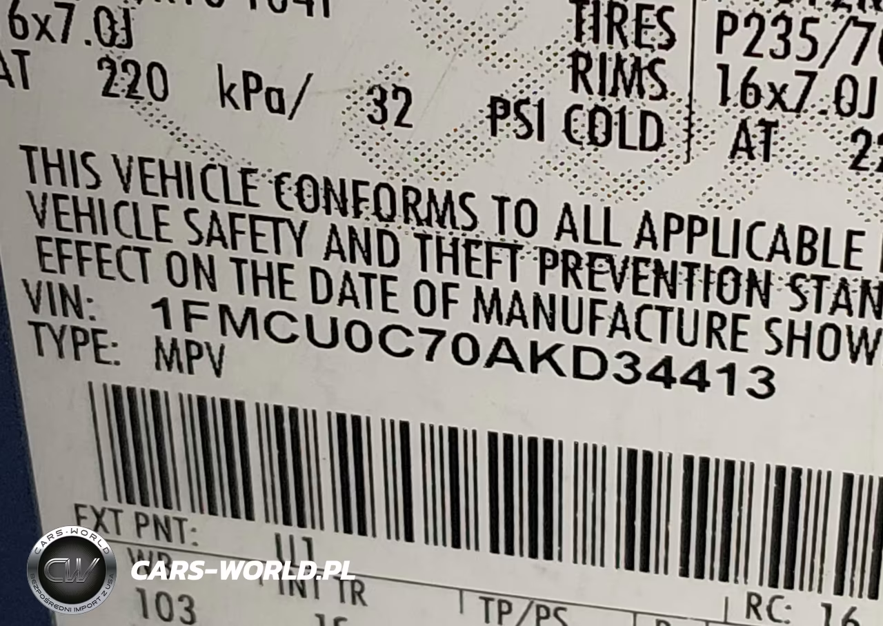 2010 Ford Escape Xls VIN:1FMCU0C70AKD34413 - 9