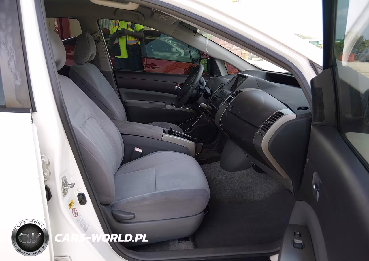 2005 Toyota Prius VIN:JTDKB20U153080240 - 5